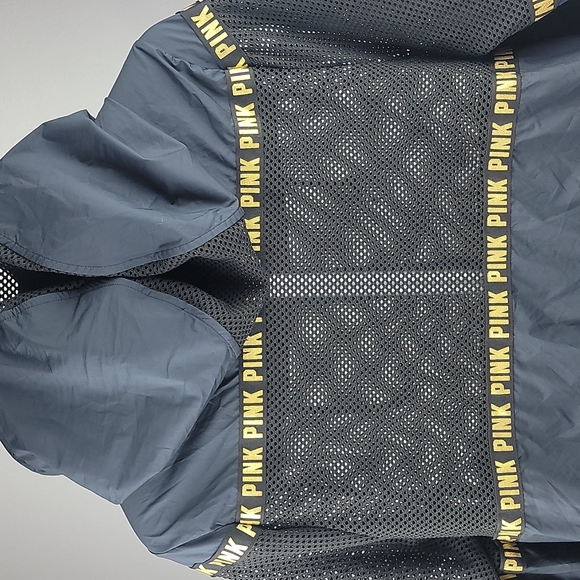 PINK lightweight mesh insert jacket! - Picture 5 of 12